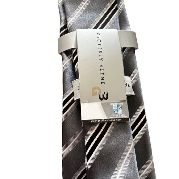 Geoffrey Beene long Tie - Picture 3 of 4